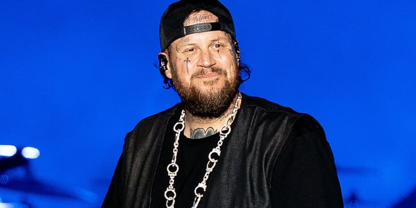 Country Star Jelly Roll Battles Mental Health Struggles on Australia Tour