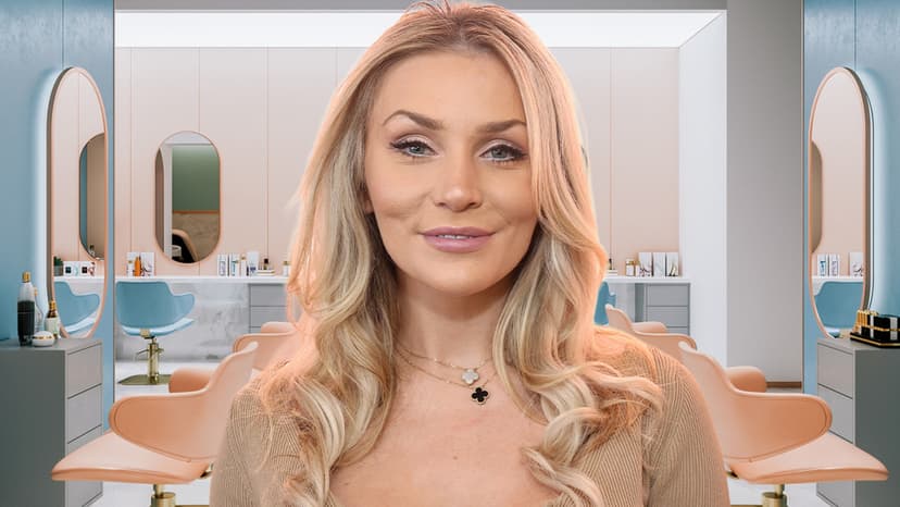 Courtney Stodden Dumps Blonde for Brunette Bombshell Look