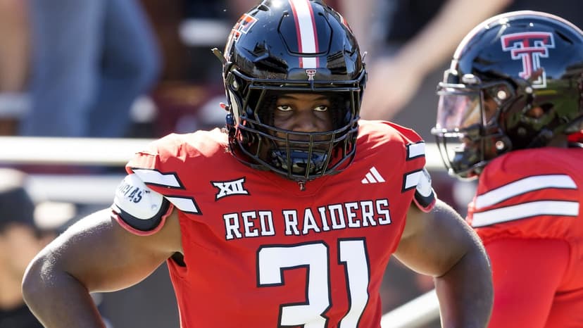 Cowboys Trade Up for Defensive Star