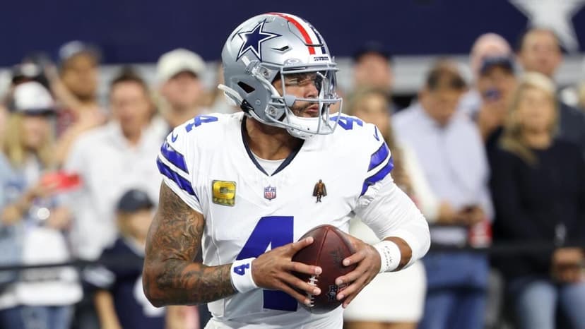 AI Forecasts Cowboys to Cruise Past Raiders on MNF in Week 11 Showdown