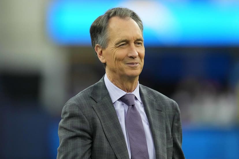 Collinsworth Takes Thanksgiving Off From NFL Booth