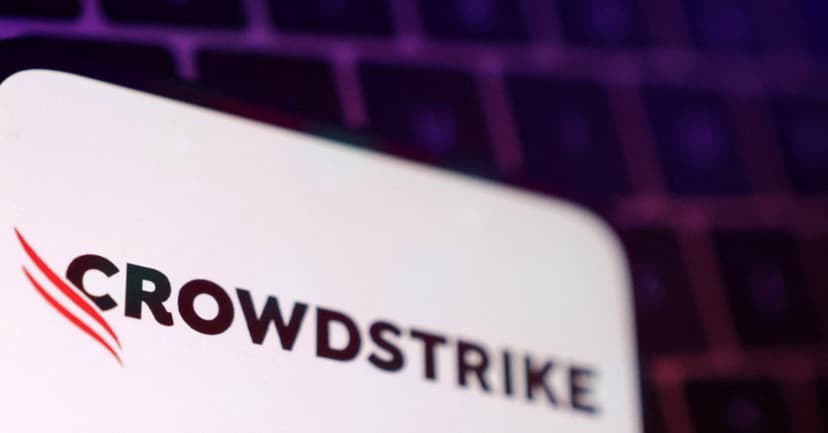 CrowdStrike Beats AI Fears, Forecasts Strong 2027 Revenue
