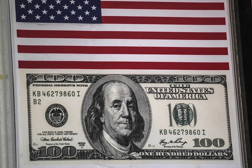 Hot Money Shifts: AI Exits, Crypto Enters