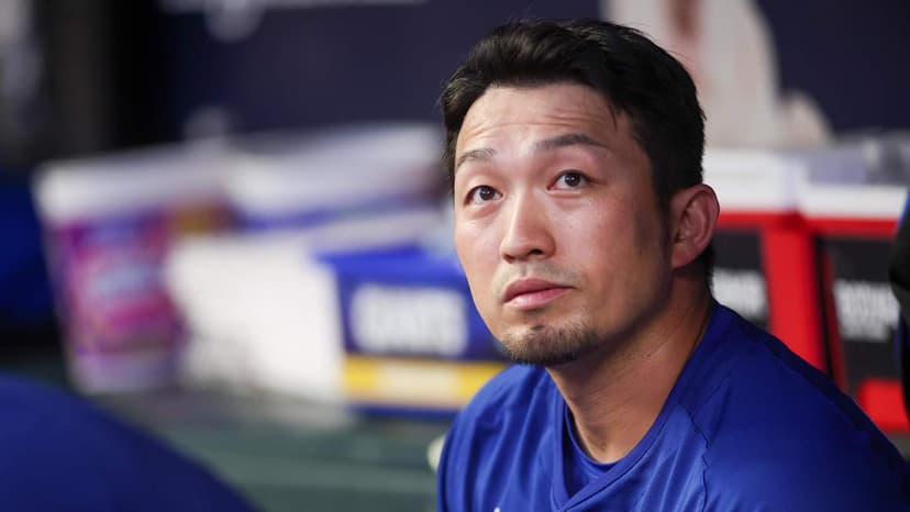Cubs Utility Man Shaw Steps Up for Injured Suzuki