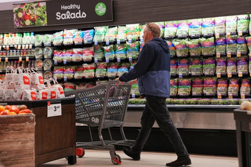 Salad Scare: Diarrhea Outbreak Cuts Bagged Greens Sales