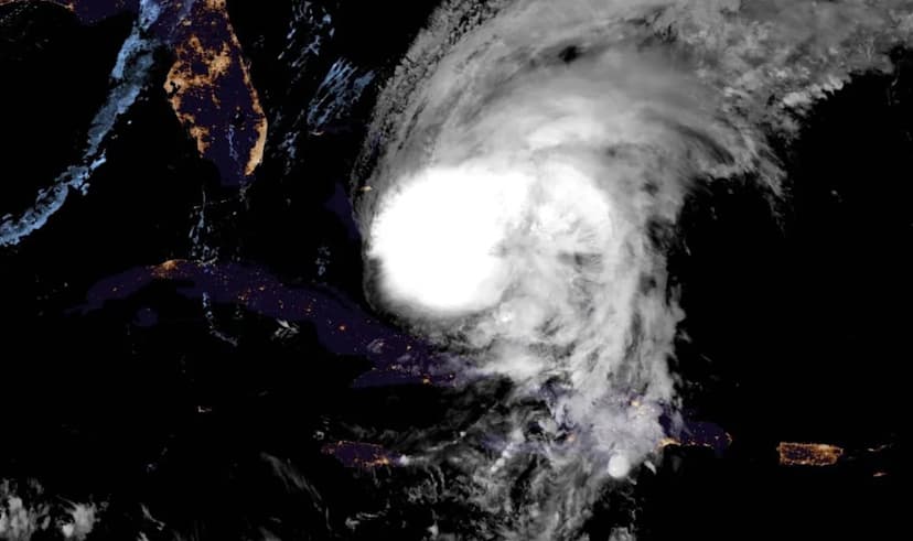 Powerful Hurricane Melissa Batters Jamaica, Threatens Bermuda