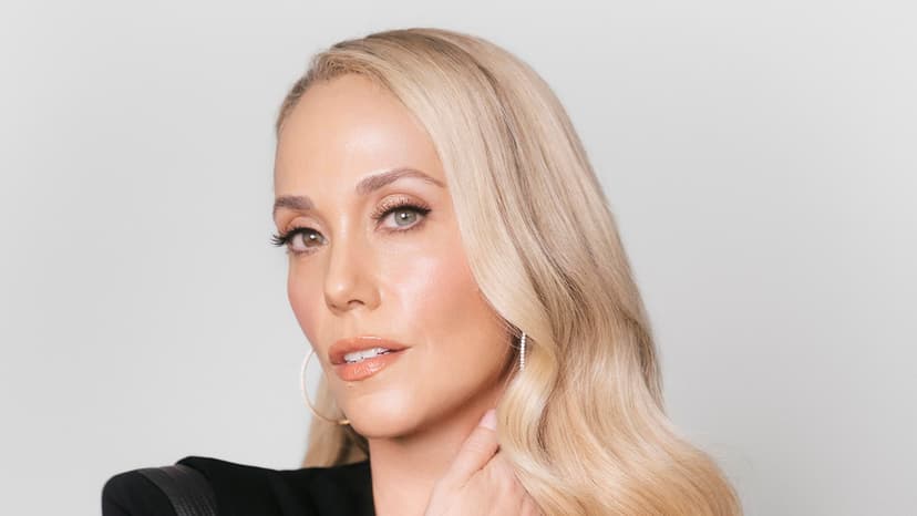 Elizabeth Berkley Reclaims Her Showgirls Narrative 30 Years Later