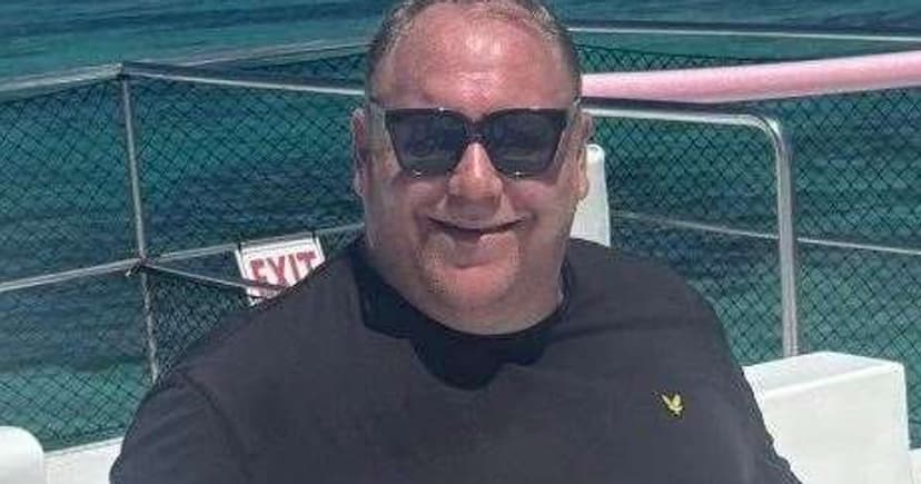 Dad Given 9 Months: Vows to Marry Partner