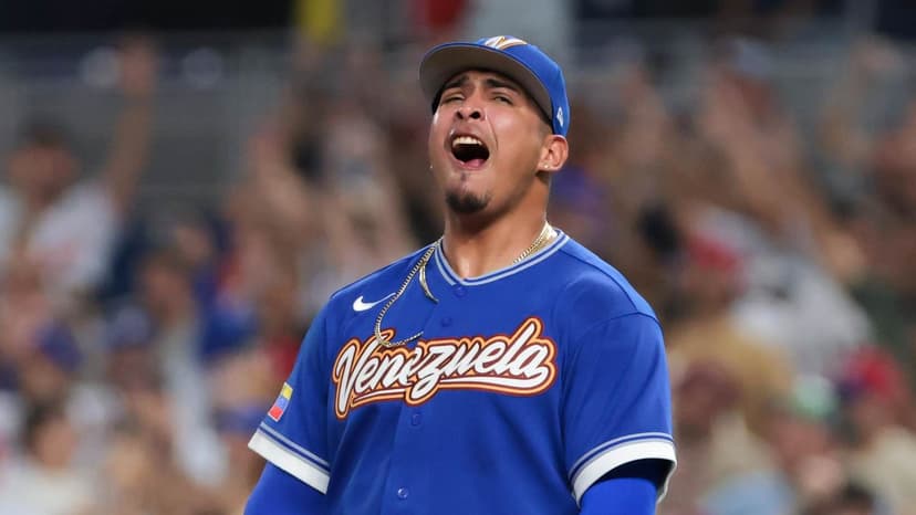 Palencia Dominates WBC Semis, Venezuela Advances to Final
