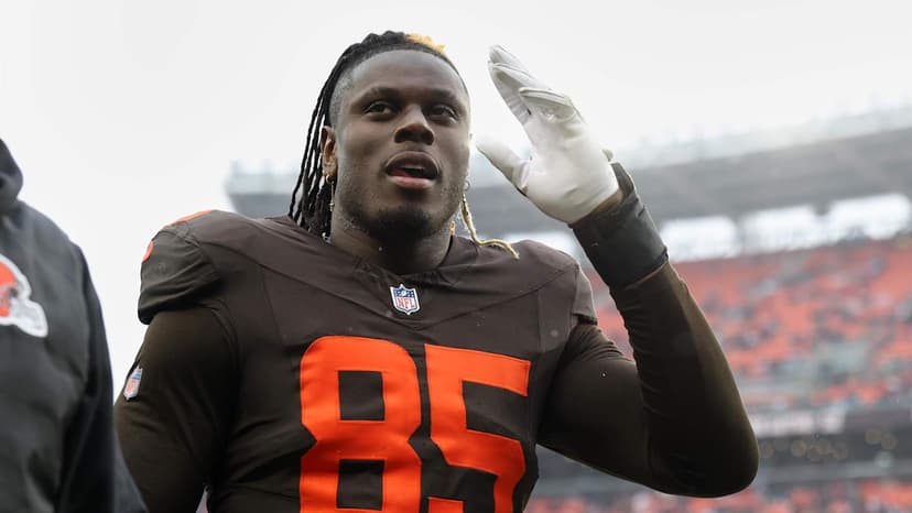 Njoku Departs Cleveland: Browns Tight End Seeks New Home