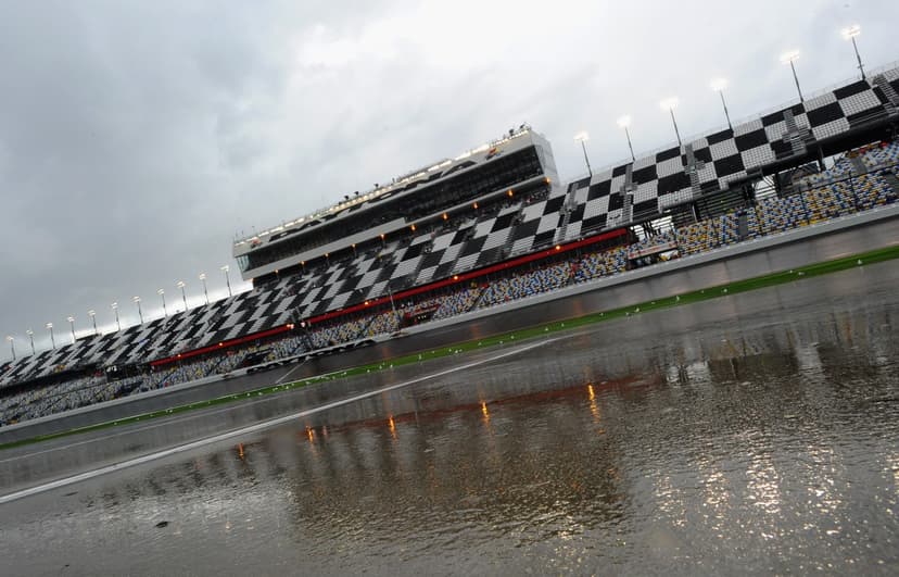 Florida Storm Threatens Daytona 500