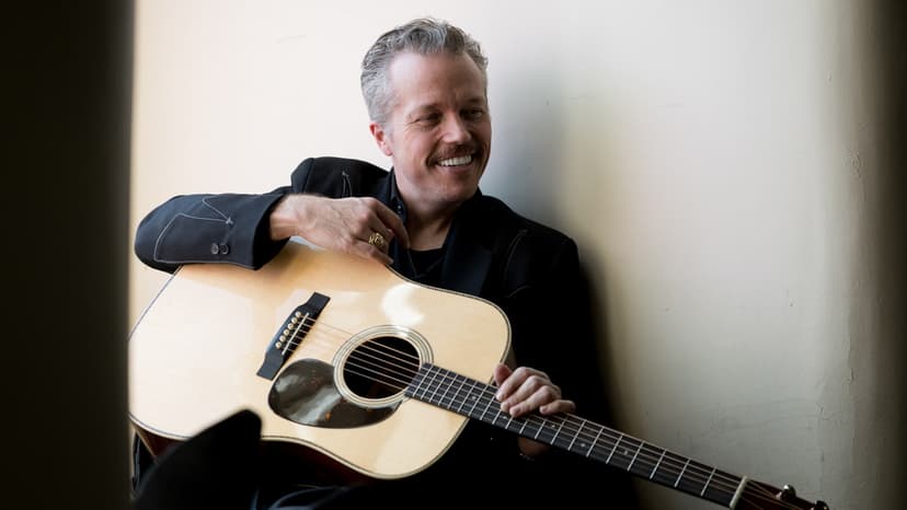 Acclaimed Songwriter Jason Isbell Unveils Packed 2023 Concert Schedule