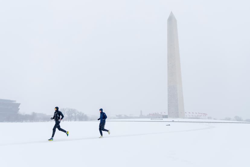 Arctic Blast Grips D.C. Waters Freeze Over