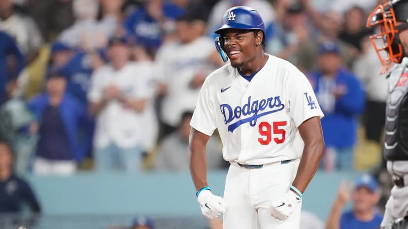 De Paula's Surprise Stint: Dodgers' Dilemma Grows