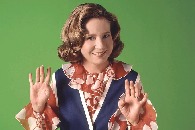 Debra Jo Rupp Feared '70s Fashion Would Hide Her