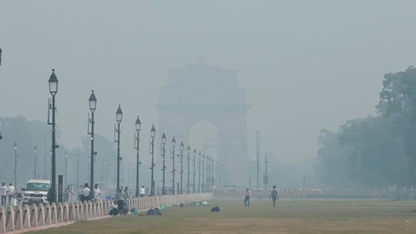 Delhi Air Quality Nears 'Severe' as AQI Hits 392
