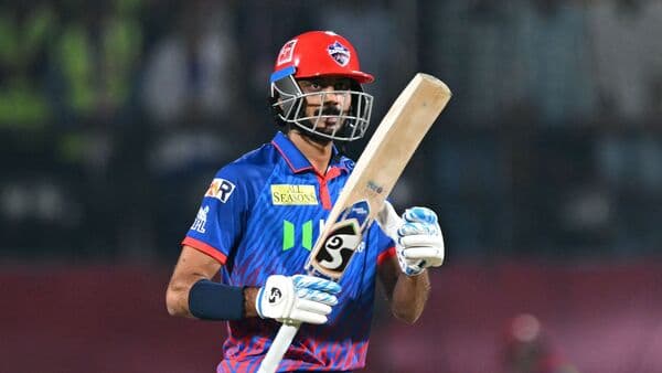 Capitals Clinch Thriller, Keep IPL Playoff Hopes Alive