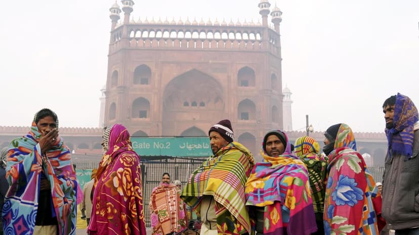 Delhi Freezes: January Morning Hits 3°C, Coldest in 3 Years