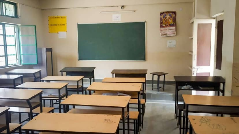 Delhi High Court: RTE Doesn't Grant School Selection Right