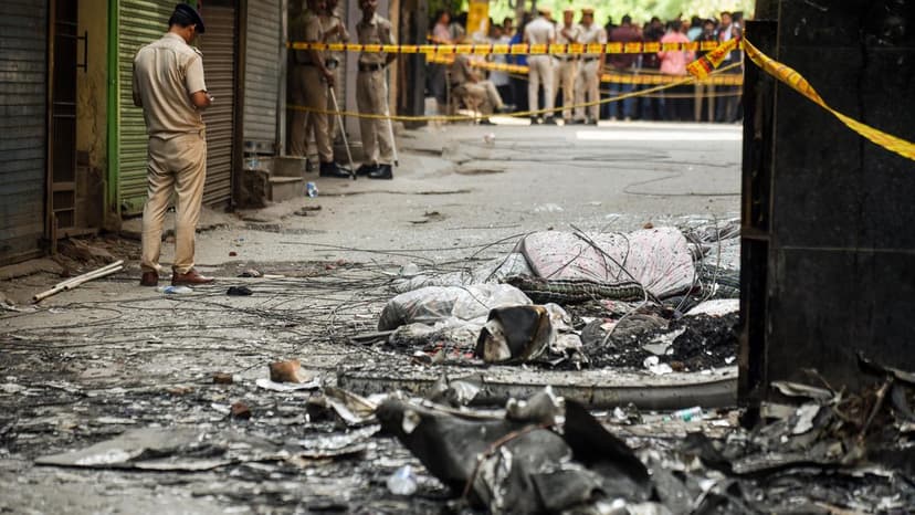 Delhi Hotel Fire: Locals Risk Lives in Daring Rescue