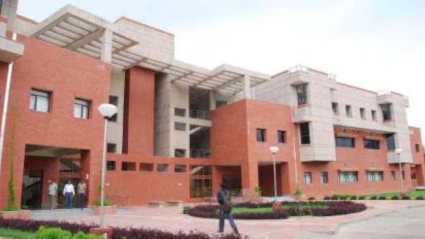 Delhi's Air: AI Maps Pollution's Hidden Origins