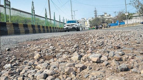 Roads crumble under Delhi's landfill waste