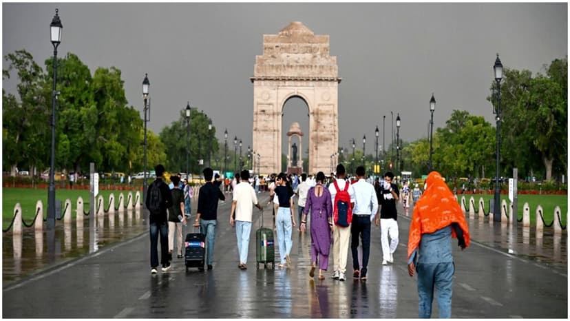Yellow Alert Issued: Delhi Faces Rain, Thunderstorms This Week