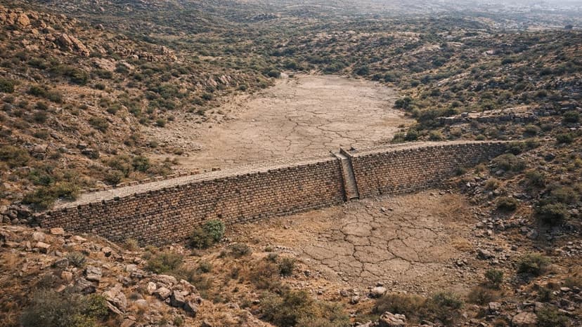 Delhi's 1,100-Year-Old Dam Faces Neglect