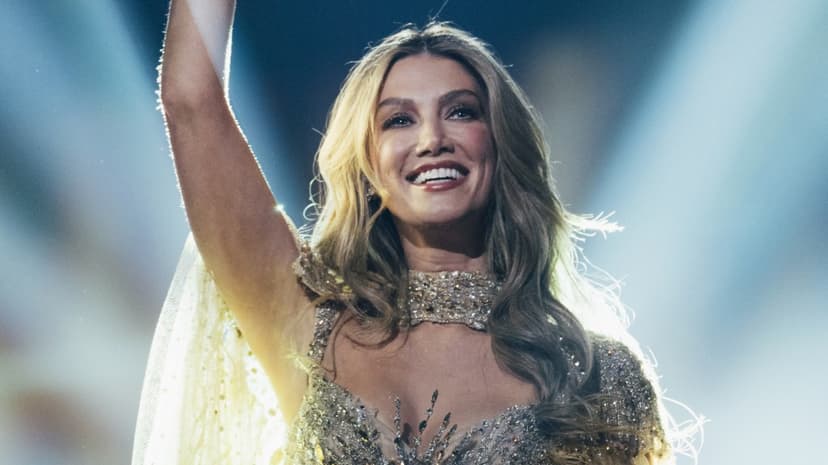 Delta Goodrem Shines at Glasgow Commonwealth Games Closing