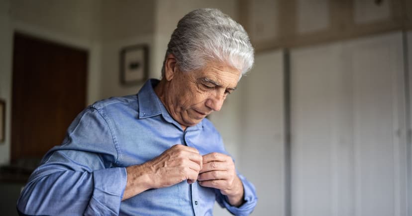 Dementia Sign: Heavy Clothes in Heat a Danger
