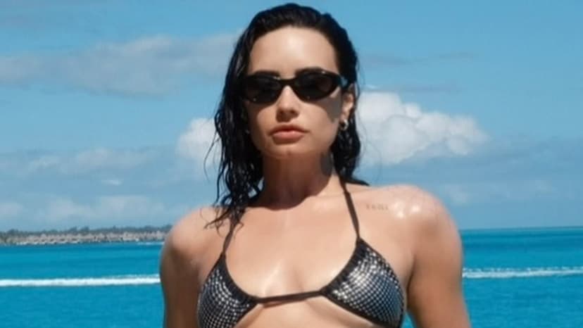 Demi Lovato's Cookbook Marks Eating Disorder Recovery Milestone