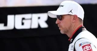 Hamlin's Title Hopes Hit Wall at Darlington