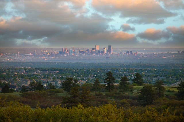 May Day brings dry, warm weekend to Denver