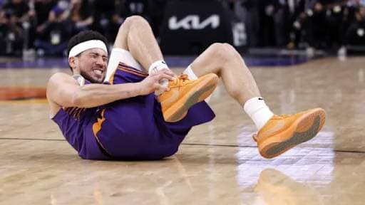 Devin Booker Injured: Ankle Roll Ends Atlanta Game