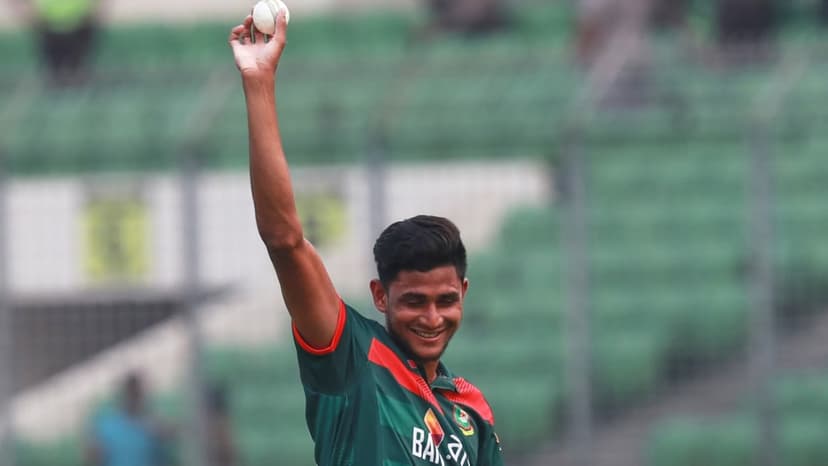 Dhaka Heat: Cricket Test Amidst Power Saving Day Games