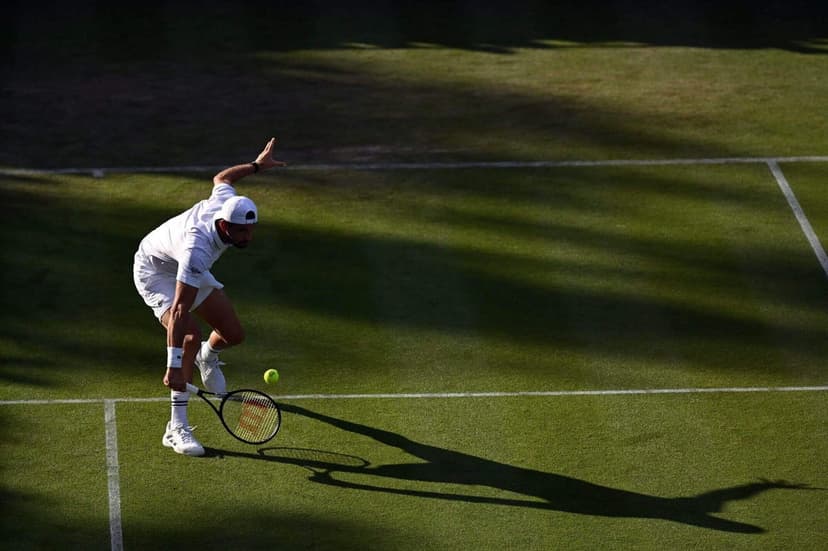 Dimitrov's Wimbledon Comeback: From Injury to Redemption