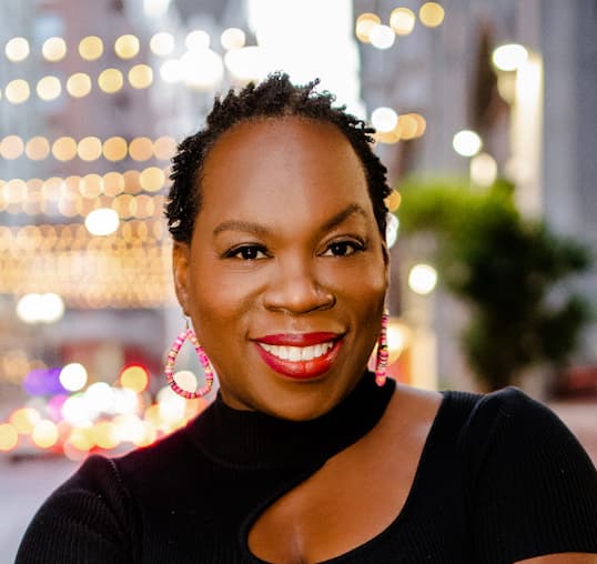 Veteran TV Director Morenike Joela Evans to Helm 'Switch'