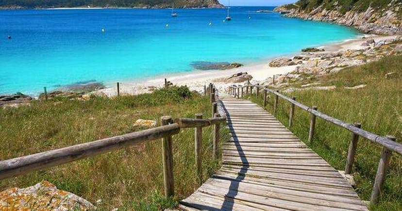 Galicia's Cíes Islands: A Serene Slice of Unspoiled Paradise