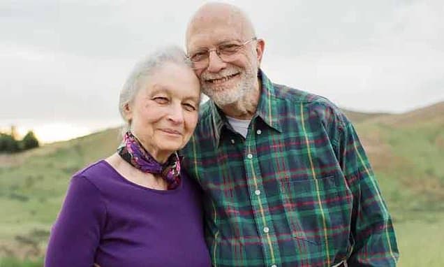 Love's Last Chapter: Doctors Die 22 Days Apart