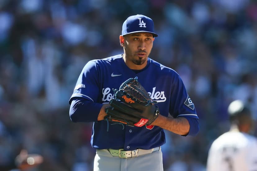 Dodgers Closer Diaz Out for Months After Surgery