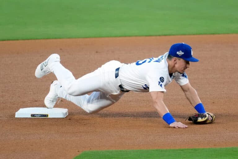 Dodgers' Second Base Battle Heats Up After Edman Injury