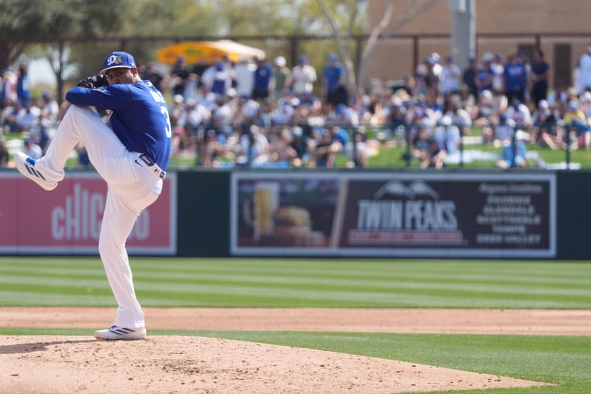 Dodgers Land Diaz, Bolster Bullpen