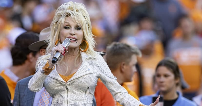 Canadian Stars Mourn Dolly Parton's Passing