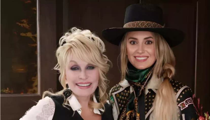 Lainey Wilson shares emotional tribute to Dolly Parton