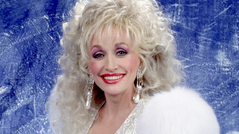 Dolly Parton: Challenging Beauty Standards