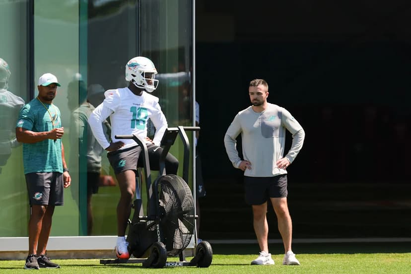 Dolphins WR Chris Bell Cleared for Debut vs. Falcons