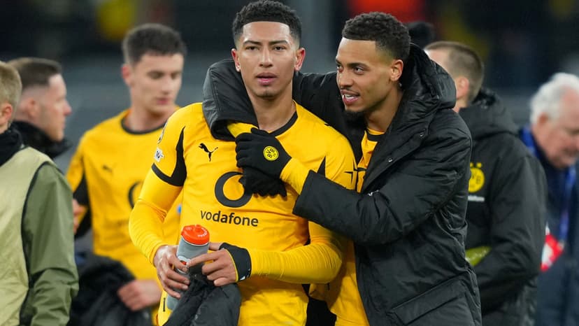 Dortmund fights to keep Nmecha from Premier League