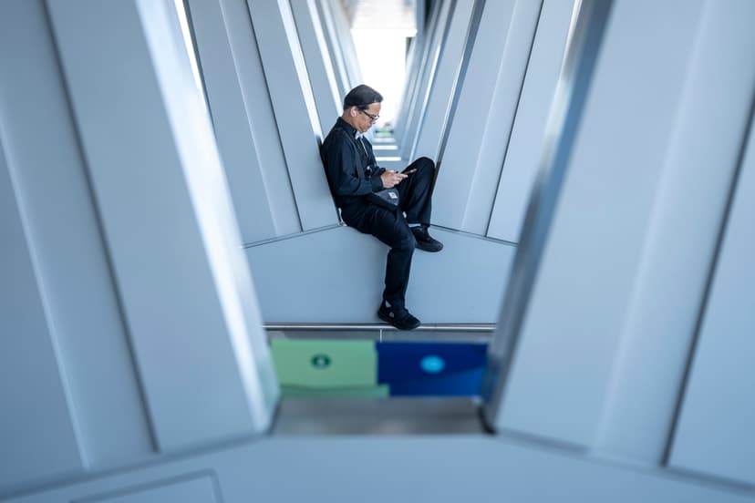 DOT Changes Flight Delay Rules: What Travelers Lose