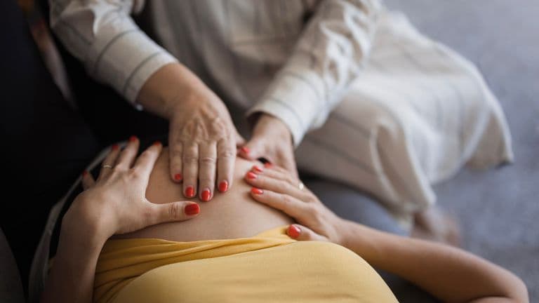 Coroner Warns of Unregulated Doula Impact in Home Births