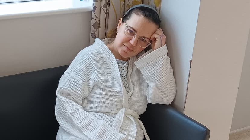 GP Dr. Philippa Kaye Undergoes Hysterectomy for Cancer Risk